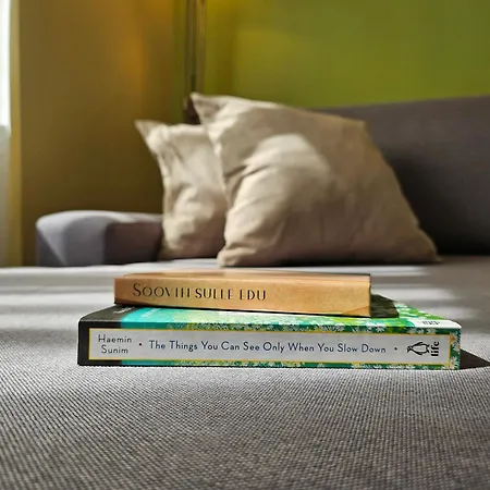 Bright Studio, Free Parking, Ltd Avail