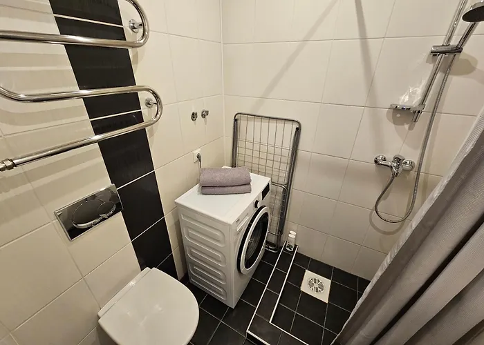 Bright Studio, Free Parking, Ltd Avail Appartamento